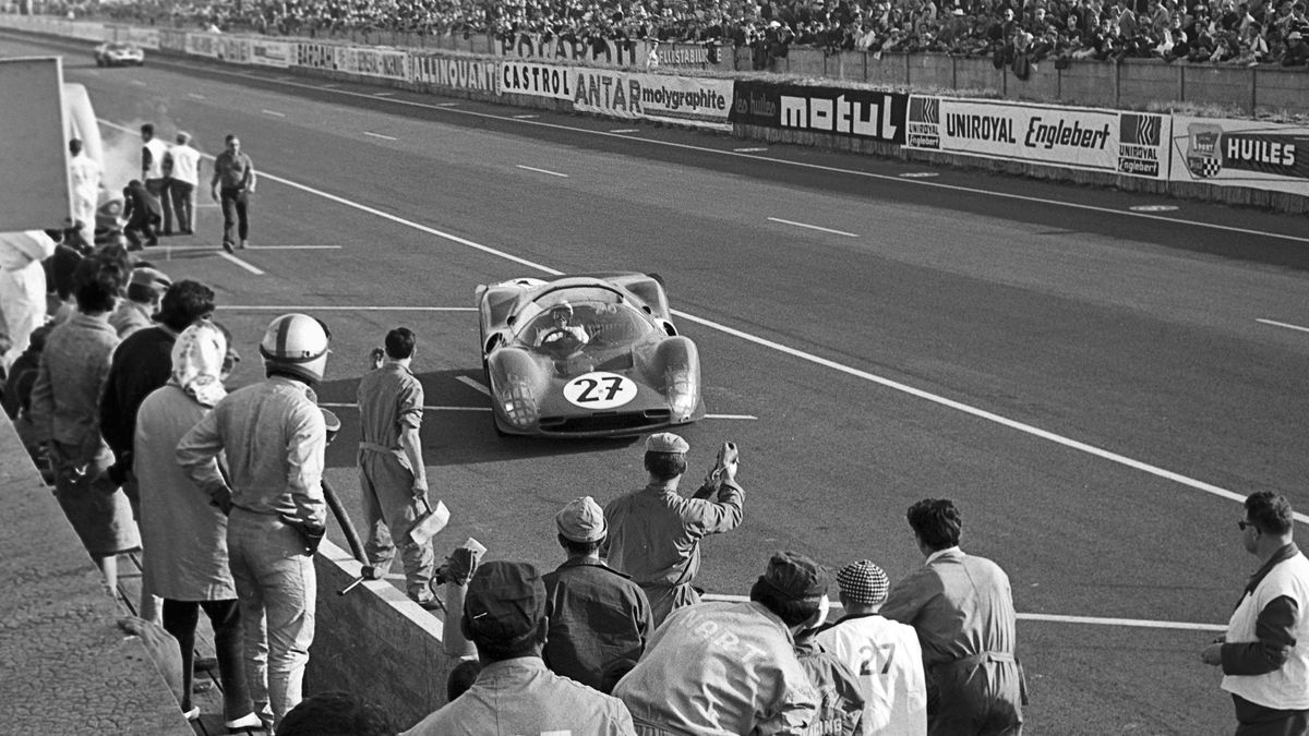 Oscarový Le Mans ’66: podívejte se, jak vypadal závod ve skutečnosti